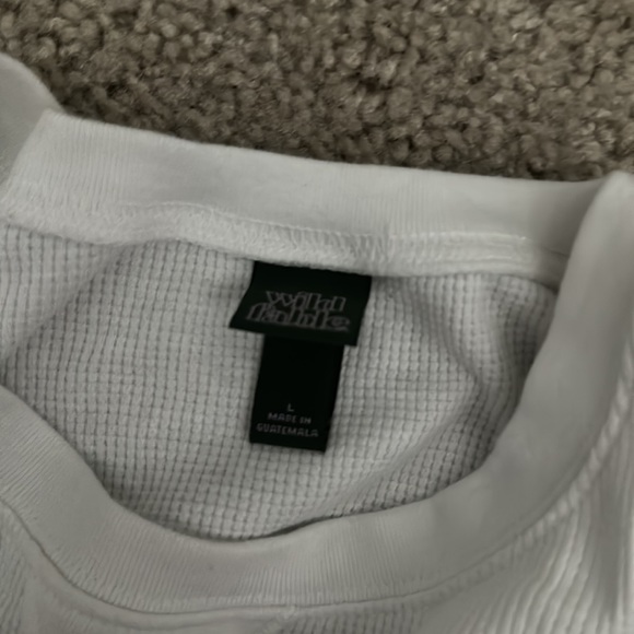 Wild Fable Cropped Longsleeve - Picture 2 of 3